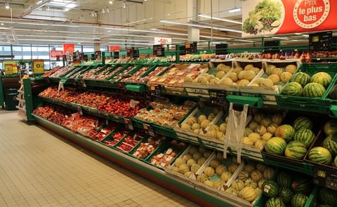 Part of the produce section of a Carrefour supermarket in France. Carrefour, France’s biggest supermarket group said it welcomed the law, which would build on food donations its supermarkets already made. Part of the produce section of a Carrefour supermarket in France. Carrefour, France’s biggest supermarket group said it welcomed the law, which would build on food donations its supermarkets already made.