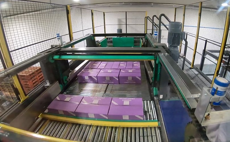 Product layer formation inside the high-level palletiser Product layer formation inside the high-level palletiser