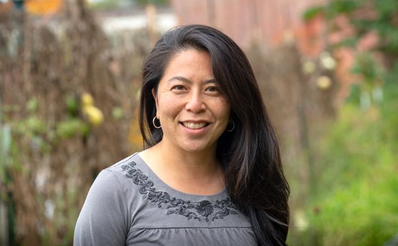 Associate Professor, Yolanda Fanslow Chen Associate Professor, Yolanda Fanslow Chen