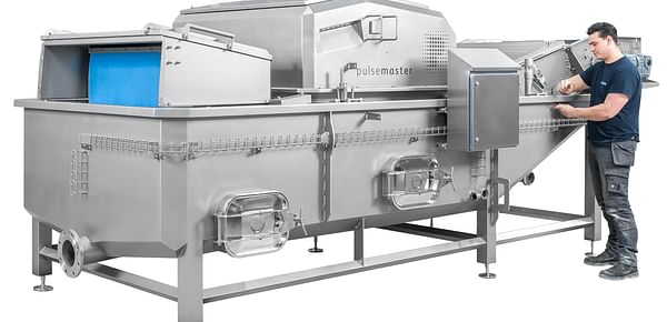 This Pulsemaster's Pulsed Electric Field system is capable of treating up to 60 tons (132.000 lbs) of whole potatoes per hour for the production of French Fries.