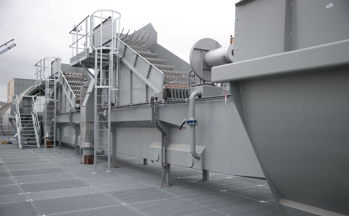 Putsch® Belt Weed Separator GKA with Optional Compressed Air Weed Lifter DLKH