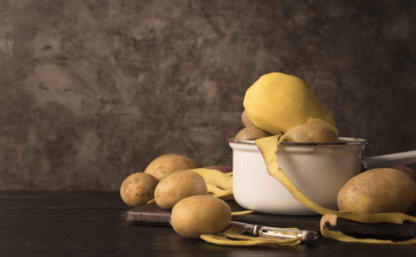 Processing-Specific Potato Varieties for Fries, Chips, Starch and Dehydrated Products Processing-Specific Potato Varieties for Fries, Chips, Starch and Dehydrated Products