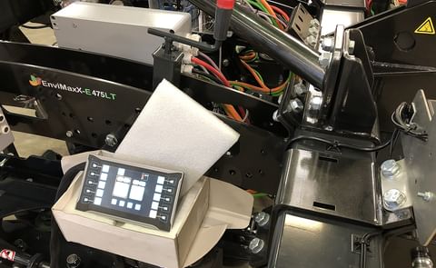 Innovative 48 Volt electric driven EnviMaxX potato haulm puller Innovative 48 Volt electric driven EnviMaxX potato haulm puller