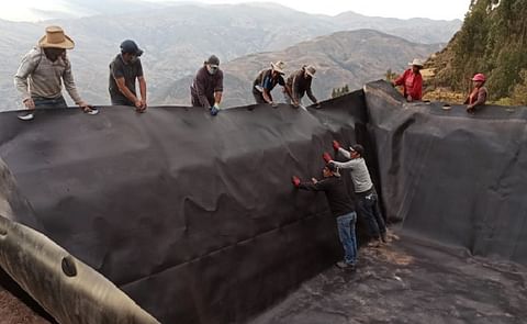 Ejecutarán el proyecto de mejoramiento del Servicio de Agua para Riego de Patata y otros cultivos Mediante Reservorios en el ámbito de los 10 distritos en la provincia de Otuzco, Perú, valorizado en más de 98 mil soles.
Ejecutarán el proyecto de mejoramiento del Servicio de Agua para Riego de Patata y otros cultivos Mediante Reservorios en el ámbito de los 10 distritos en la provincia de Otuzco, Perú, valorizado en más de 98 mil soles.