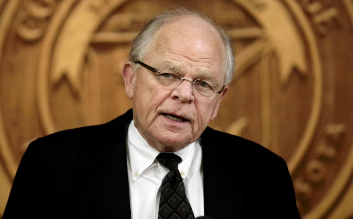 Ronald D. Offutt winner of the 2011 NPPGA Meritorious Service Award