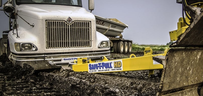 When you need heavy-duty safety, count on the SAFE-T-PULL HD™! 8″ steel tube and 2″ tongue construction handles even the biggest industrial jobs! Heavy-duty connectors take punishment and stay functional. When you need heavy-duty safety, count on the SAFE-T-PULL HD™! 8″ steel tube and 2″ tongue construction handles even the biggest industrial jobs! Heavy-duty connectors take punishment and stay functional.
