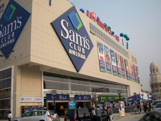 Walmart Global CEO Commits to Investment in China with 115 New Stores by 2017