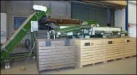 Sorting boxes machine