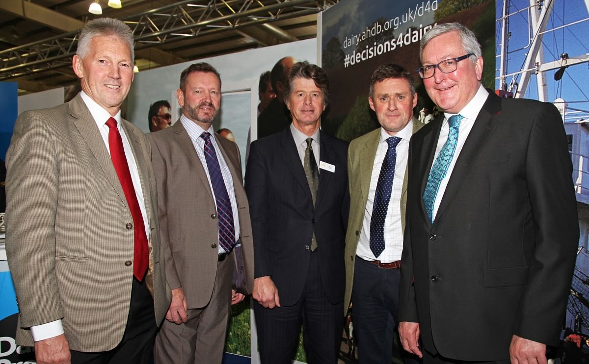 Fergus Ewing (right) announces that the Scottish Government has signed a bilateral agreement to allow the import of seed potatoes to Kenya. 
Also pictured (from left to right), George Lyon, Rob Burns, Gwynn Jones and Alistair Melrose of AHDB Potatoes. 

