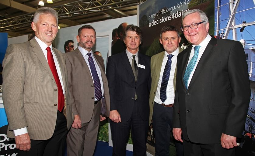 Fergus Ewing (right) announces that the Scottish Government has signed a bilateral agreement to allow the import of seed potatoes to Kenya. 
Also pictured (from left to right), George Lyon, Rob Burns, Gwynn Jones and Alistair Melrose of AHDB Potatoes. 
