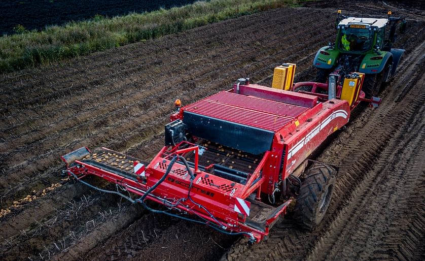 Scotts Introduces its GT170 Windrower Kit
