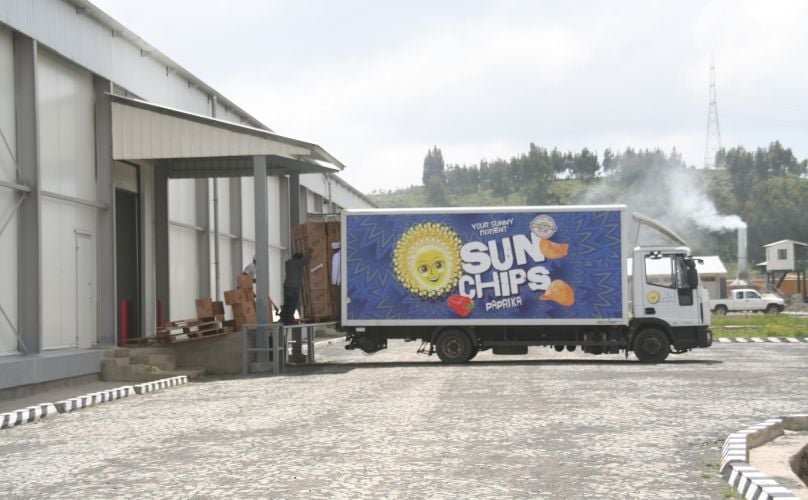 Senselet Food Processing is a potato processing company in Ethiopia producing potato chips. The company was set up in 2015 by Veris to contribute to developing the potato value chain. Senselet Food Processing is a potato processing company in Ethiopia producing potato chips. The company was set up in 2015 by Veris to contribute to developing the potato value chain.