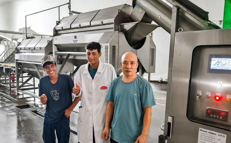 Engineer Mr. Li successfully completed equipment acceptance at the client’s site and provided technical training for local staff.