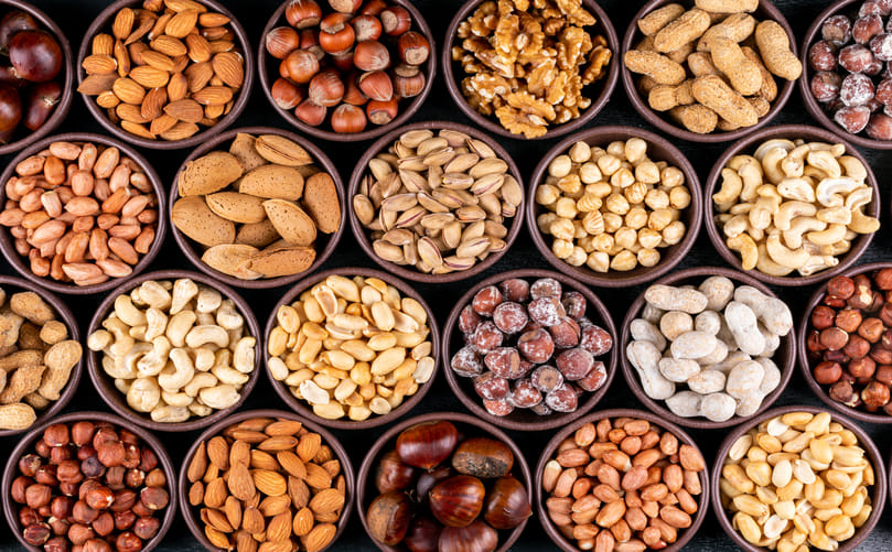 Variety in Every Bite: Modern Nut-Based Snacks