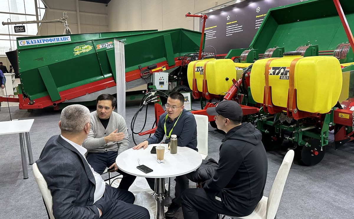 Shandong Star Company's Innovative Potato Agricultural Machinery Stole the Show at AgriTek/FarmTek Exhibition