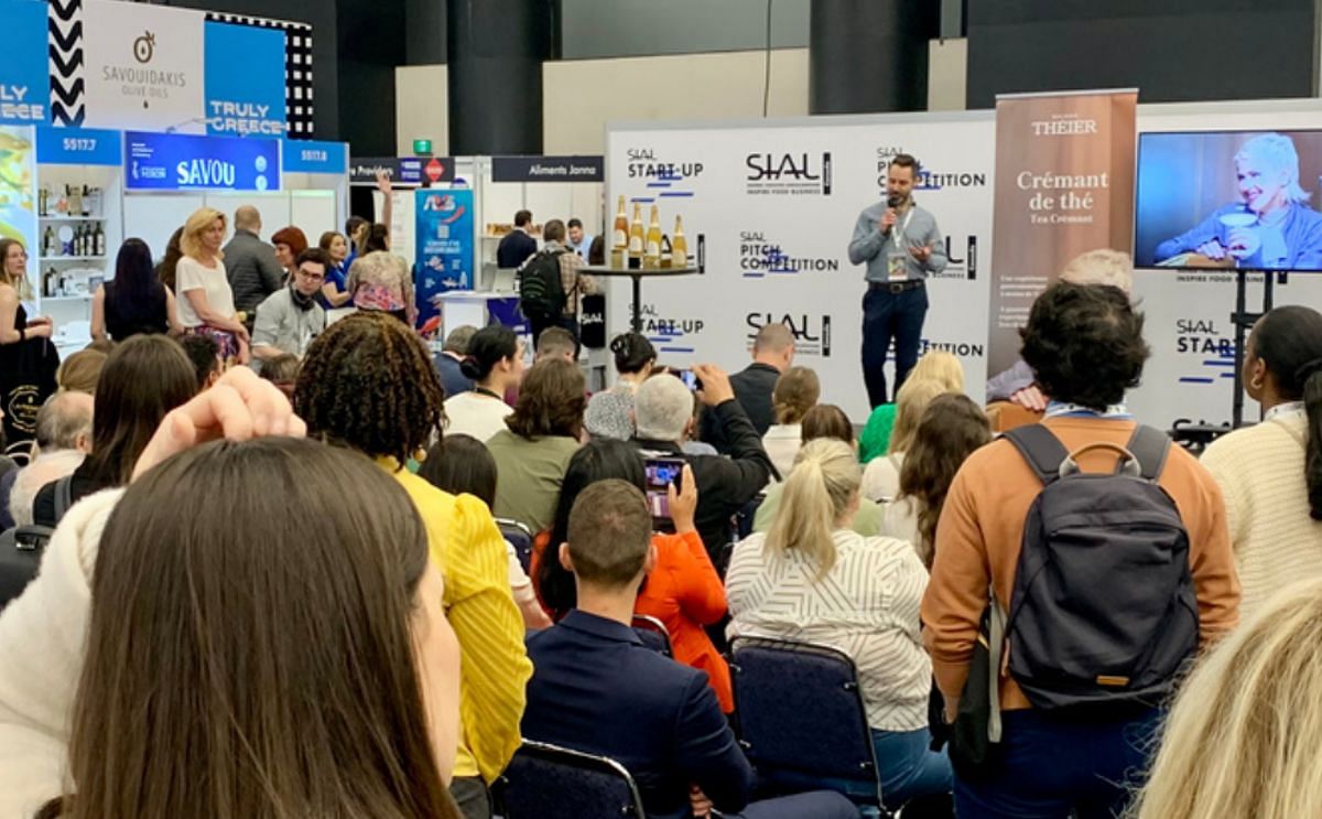 A packed audience at SIAL Canada celebrates innovation, diversity, and Canada's leadership as the 2025 Country of Honour — shaping the future of food on the global stage. A packed audience at SIAL Canada celebrates innovation, diversity, and Canada's leadership as the 2025 Country of Honour — shaping the future of food on the global stage.