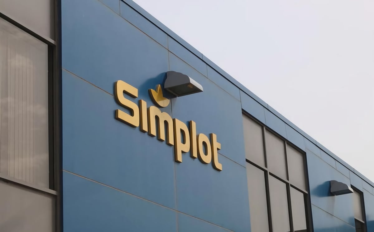 Simplot potato processing plant in Grand Forks damaged by fire Simplot potato processing plant in Grand Forks damaged by fire