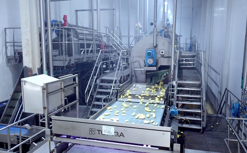 TOMRA technology and services are present across the entire process TOMRA technology and service are present across the entire process