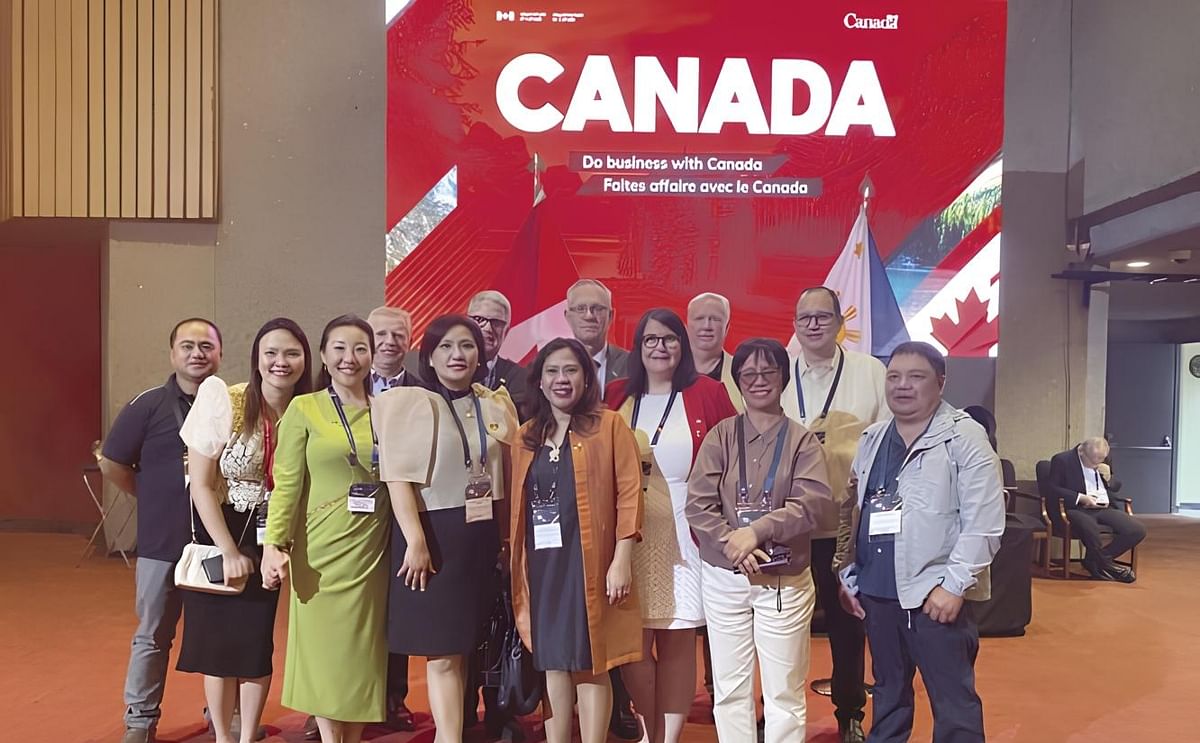 Farmers from the United Potato Producers of Benguet Mountain Province in the Philippines welcomed the PEI delegation, including Krista Shaw, John Visser, and Greg Donald, at the closing dinner of the mission. Farmers from the United Potato Producers of Benguet Mountain Province in the Philippines welcomed the PEI delegation, including Krista Shaw, John Visser, and Greg Donald, at the closing dinner of the mission.