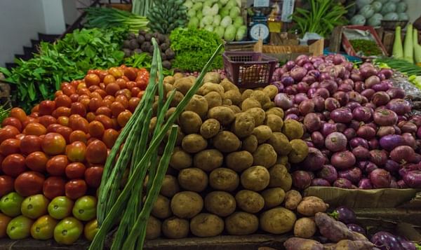 Sri Lanka increases import taxes of potatoes as local prices drop.