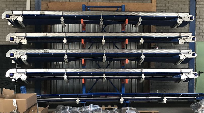 For this solution we engineered a new type of shakers which work that well that there are hardly any product residues in the pan after a product run. For this solution we engineered a new type of shakers which work that well that there are hardly any product residues in the pan after a product run.