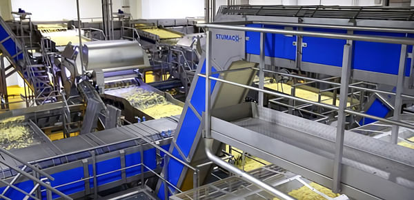Stumaco a self-cleaning and disinfecting transport system