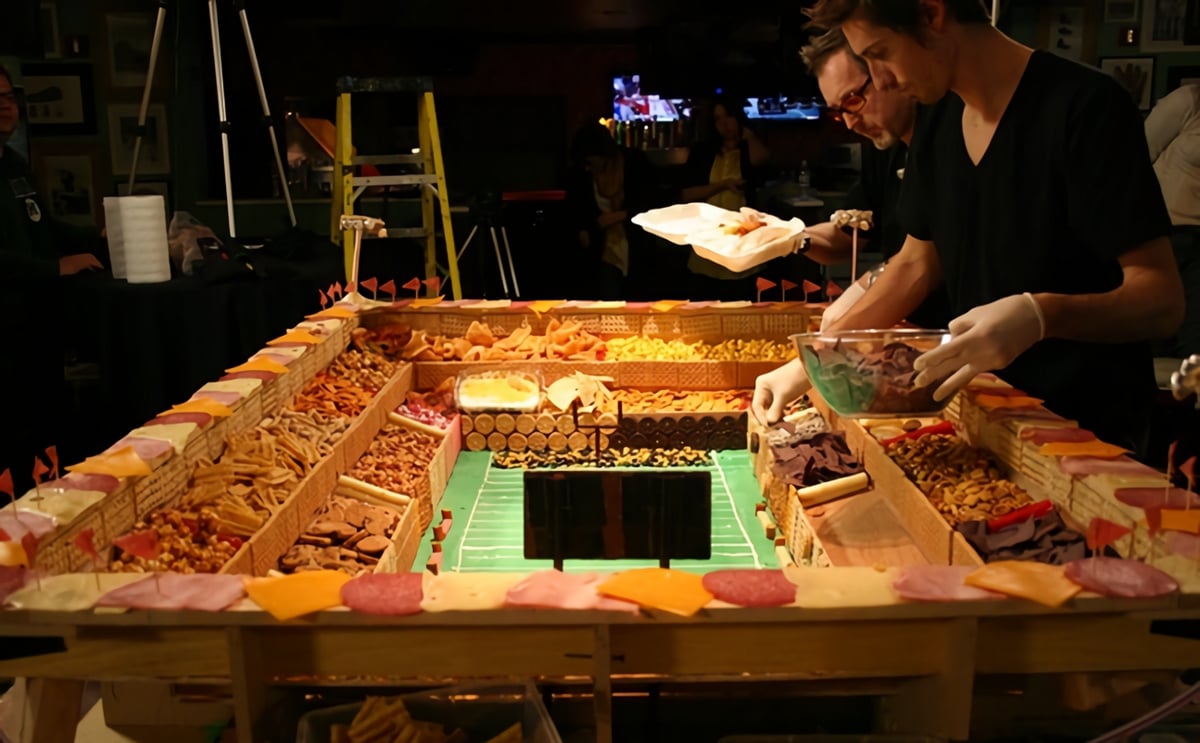 America’s Favorite Foods for the Super Bowl: Dips, Chips and Beer America’s Favorite Foods for the Super Bowl: Dips, Chips and Beer