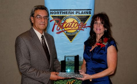 Susie Thompson Wins NPPGA Meritorious Service Award Susie Thompson Wins NPPGA Meritorious Service Award