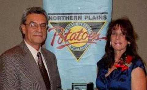 Susie Thompson Wins NPPGA Meritorious Service Award Susie Thompson Wins NPPGA Meritorious Service Award