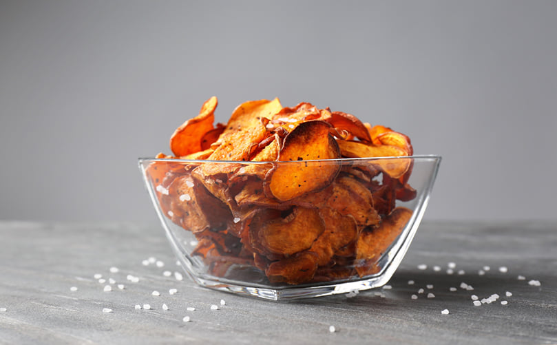 Golden, Crispy Sweet Potato Chips Golden, Crispy Sweet Potato Chips