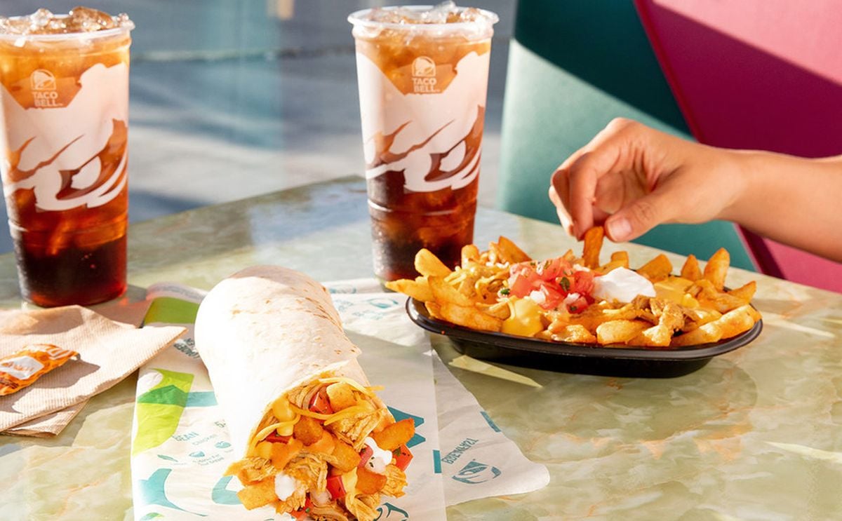Taco Bell® Unveils New Innovation In Nacho Fries Epic Return: Buffalo Chicken Taco Bell® Unveils New Innovation In Nacho Fries Epic Return: Buffalo Chicken