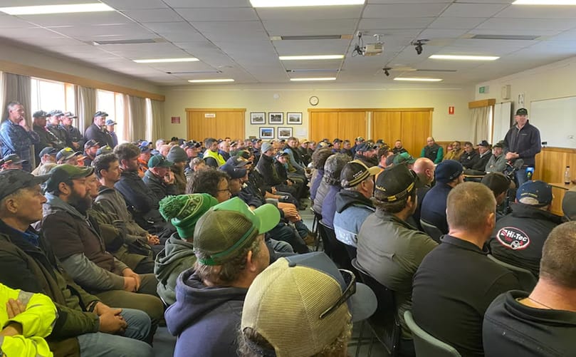 TasFarmers has raised serious concerns that Simplot bypassed the grower negotiating committee. (Courtesy: ABC News) TasFarmers has raised serious concerns that Simplot bypassed the grower negotiating committee. (Courtesy: ABC News)