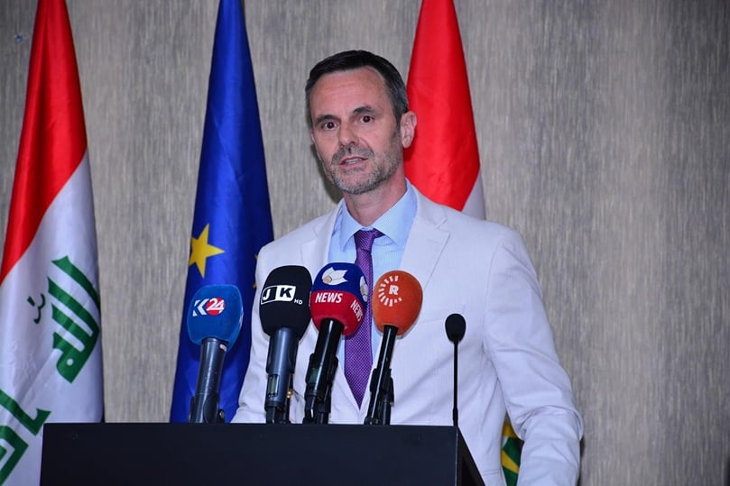 The Consul General of the Kingdom of the Netherlands Mr. Jaco Beerends The Consul General of the Kingdom of the Netherlands Mr. Jaco Beerends