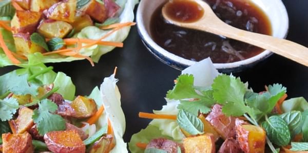 Potato recipes to prepare with your kids: Thai Lettuce Cups with Red Curry Potatoes
