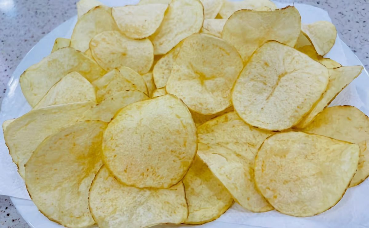 This advanced laboratory can measure the quality of potatoes - Potato Lab