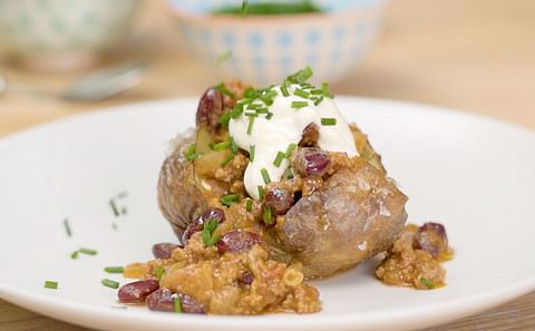The New Packed Lunch campaign to champion the jacket spud (baked potato) The New Packed Lunch campaign to champion the jacket spud (baked potato)
