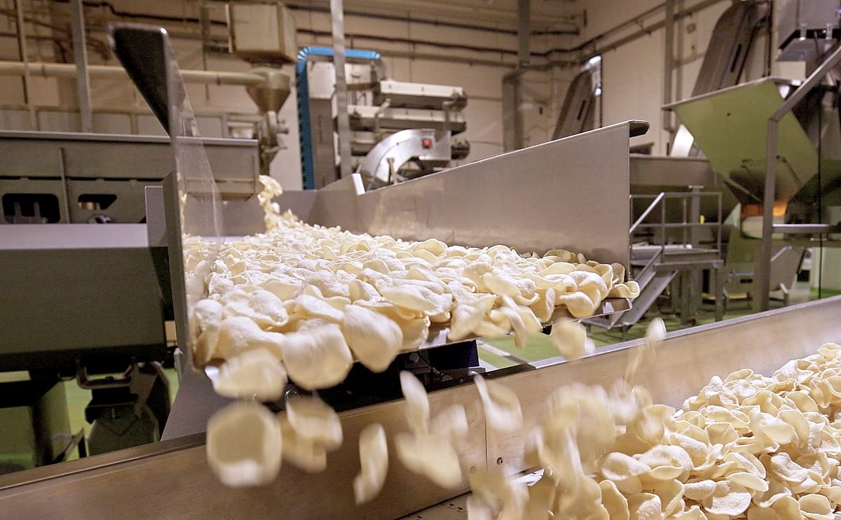 An upgraded production line at Preziosi Food, featuring TNA solutions' state-of-the-art pellet frying system, significantly boosts snack output, achieving a remarkable 76% increase in production capacity.
