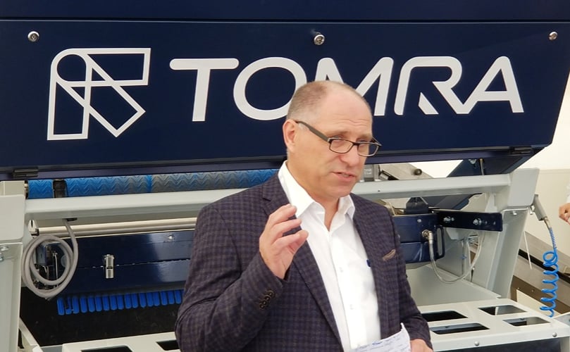 Jim Frost, Product Manager at TOMRA Food explains the benefits of the TOMRA 3A during the official launch of the machine at Potato Europe in Kain Jim Frost, Product Manager at TOMRA Food explains the benefits of the TOMRA 3A during the official launch of the machine at Potato Europe in Kain