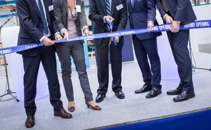 TOMRA Sorting Solutions and Prologis Open New Production and Distribution Facility in Bratislava, Slovakia TOMRA Sorting Solutions and Prologis Open New Production and Distribution Facility in Bratislava, Slovakia