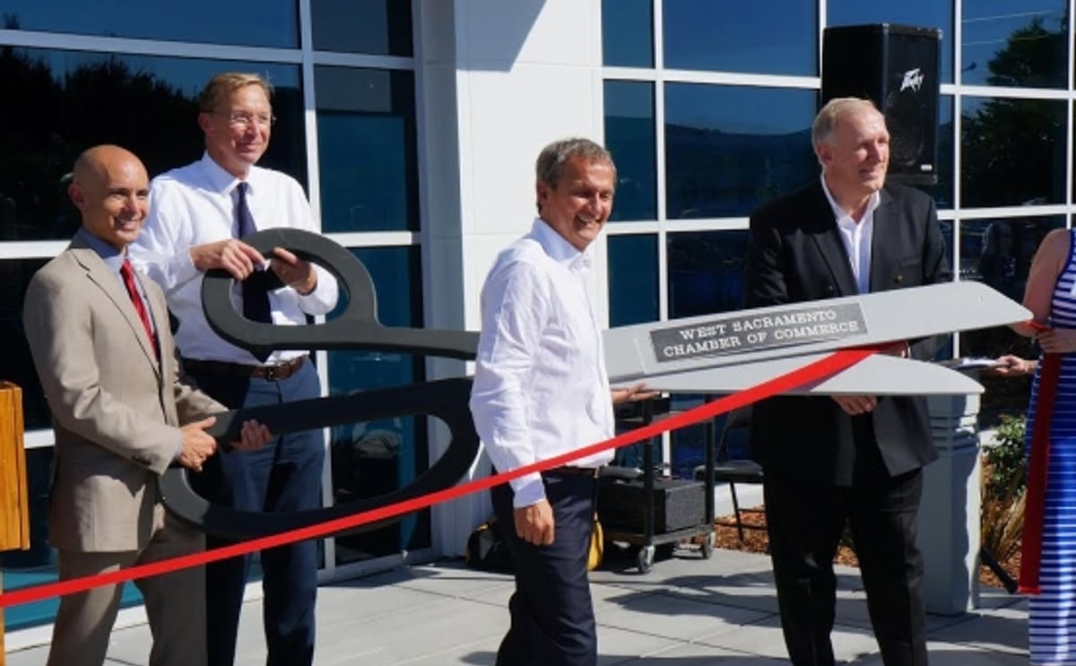 TOMRA Sorting’s top executives at the grand opening of their new state-of-the-art West Sacremento facility. TOMRA Sorting’s top executives at the grand opening of their new state-of-the-art West Sacremento facility.