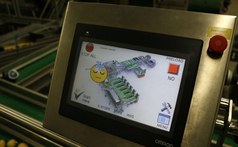 Available as an option on all its latest equipment, Tong's pro-series controls can be specified as part of the Auto-Touch HMI control system, adding a level of control and system intelligence that brings users advanced system monitoring and reporting. Available as an option on all its latest equipment, Tong's pro-series controls can be specified as part of the Auto-Touch HMI control system, adding a level of control and system intelligence that brings users advanced system monitoring and reporting.