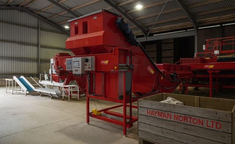 Tong Peal has support and service in the bag for Hayman Norton Potatoes Tong Peal has support and service in the bag for Hayman Norton Potatoes