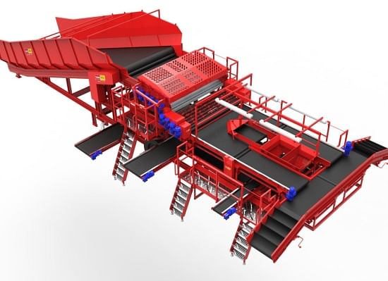 Tong Peal Potato Sorting in 2015 with the latest model Caretaker mobile grader Tong Peal Potato Sorting in 2015 with the latest model Caretaker mobile grader