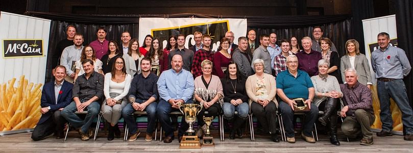 Top 10 Growers with McCain management
Front, l-r: Bob Hyra, Director Agriculture NA Mid-West, Paul Adriaansen, Kim Adriaansen, Thomas Bailey, Terry Bailey, Lori Bailey, Kelsey Dickson, Karen Fiskel, Rick Fiskel, Jill Davison, Brad Davison
Middle, l-r: Jason Kehler, Laura Kehler, Ginette Snaith, Beth Adriaansen, Erin Adriaansen, David Adriaansen, Trevor Dickson, Pat Dickson, Don Dickson, Derek Dickson, Jon Davison, Rick Davison, Jackie Davison, Marie Adriaansen, Jack Adriaansen
Back, l-r: Rodger Johnson, Travis Snaith, Jim Waugh, Sr. Director Manufacturing, Christine Wentworth, VP Agriculture NA, Danielle Barran, President, McCain Foods Canada, Allison McCain, Chairman, McCain Foods Limited, Dale McCarthy, VP Integrated Supply Chain NA, Dean Melnic, Portage Plant Manager, Bart Witherspoon, Field Department Manager, Erin Hood, Kevin Hood
Top 10 Growers with McCain management
Front, l-r: Bob Hyra, Director Agriculture NA Mid-West, Paul Adriaansen, Kim Adriaansen, Thomas Bailey, Terry Bailey, Lori Bailey, Kelsey Dickson, Karen Fiskel, Rick Fiskel, Jill Davison, Brad Davison
Middle, l-r: Jason Kehler, Laura Kehler, Ginette Snaith, Beth Adriaansen, Erin Adriaansen, David Adriaansen, Trevor Dickson, Pat Dickson, Don Dickson, Derek Dickson, Jon Davison, Rick Davison, Jackie Davison, Marie Adriaansen, Jack Adriaansen
Back, l-r: Rodger Johnson, Travis Snaith, Jim Waugh, Sr. Director Manufacturing, Christine Wentworth, VP Agriculture NA, Danielle Barran, President, McCain Foods Canada, Allison McCain, Chairman, McCain Foods Limited, Dale McCarthy, VP Integrated Supply Chain NA, Dean Melnic, Portage Plant Manager, Bart Witherspoon, Field Department Manager, Erin Hood, Kevin Hood