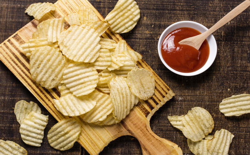 Low-Fat Potato Chips: A Healthier Take on a Classic Snack