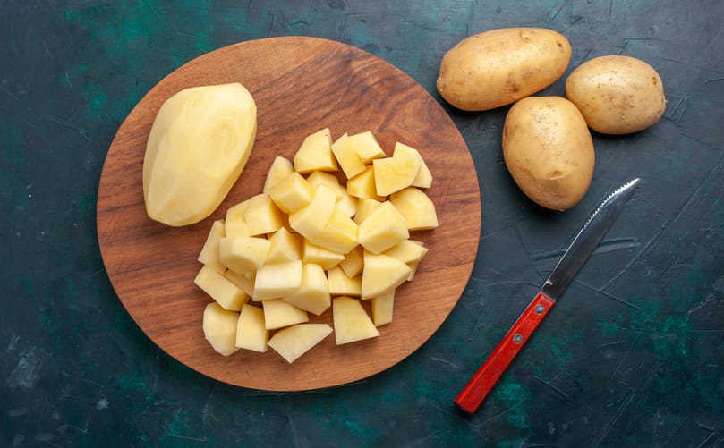Uniform Potato Cutting for Even Cooking and Perfect Texture Uniform Potato Cutting for Even Cooking and Perfect Texture
