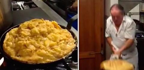 Locura en las redes con el vídeo del cocinero de la tortilla de patata de 57 huevos