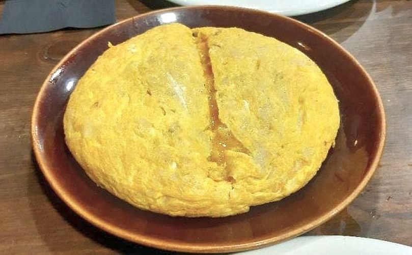 Según indica la OCU en su página web, son dos las características que diferencian las tortillas preparadas de las caseras: los aditivos y el sabor. Según indica la OCU en su página web, son dos las características que diferencian las tortillas preparadas de las caseras: los aditivos y el sabor.