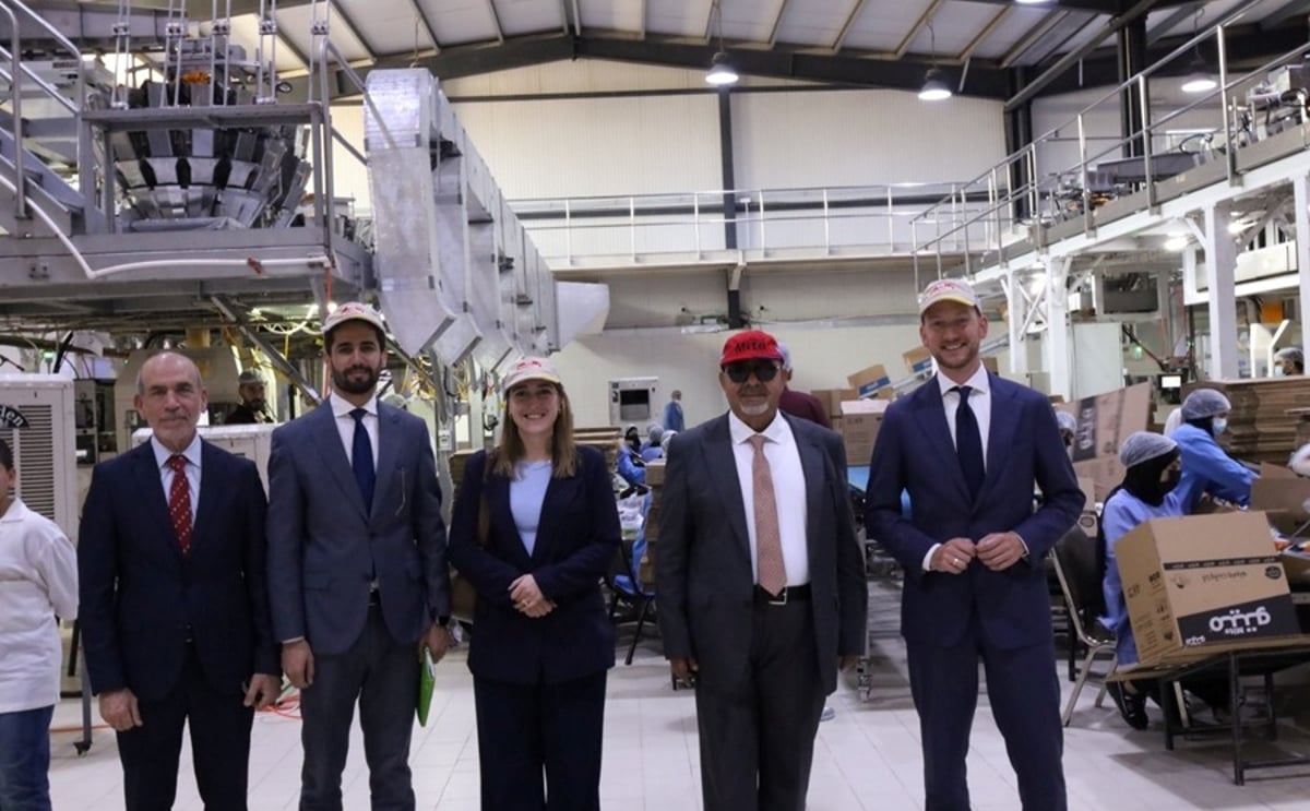 A tour of Beirut Erbil Company's factory was conducted, including an explanation of the differences between consumer potatoes and industrial potatoes. A tour of Beirut Erbil Company's factory was conducted, including an explanation of the differences between consumer potatoes and industrial potatoes.