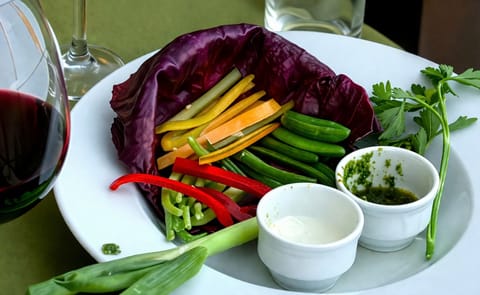 World leaders feast on Kenyan foodstuff rejected by UK supermarkets. World leaders feast on Kenyan foodstuff rejected by UK supermarkets.